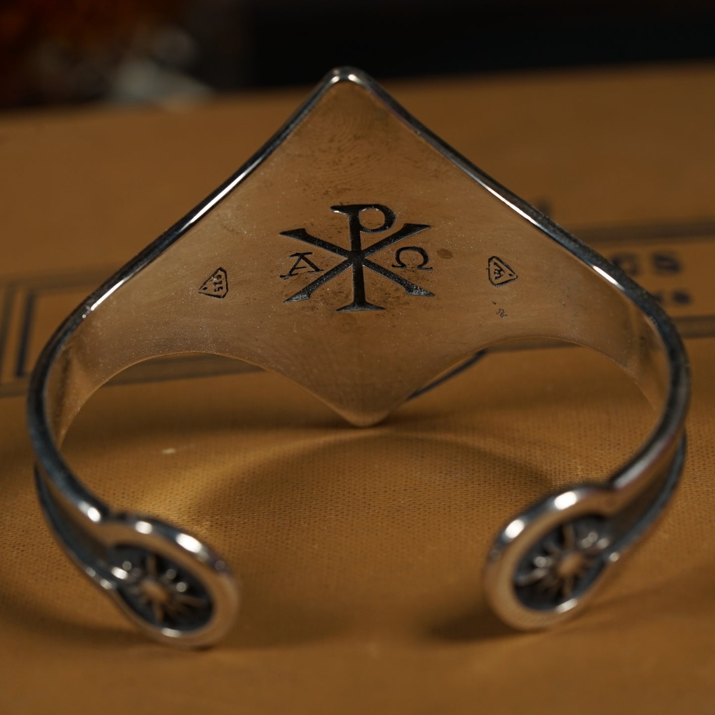 Sun Cuff