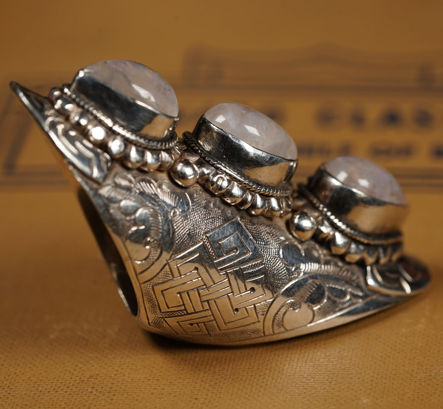 Rainbow Moonstone - Size 9