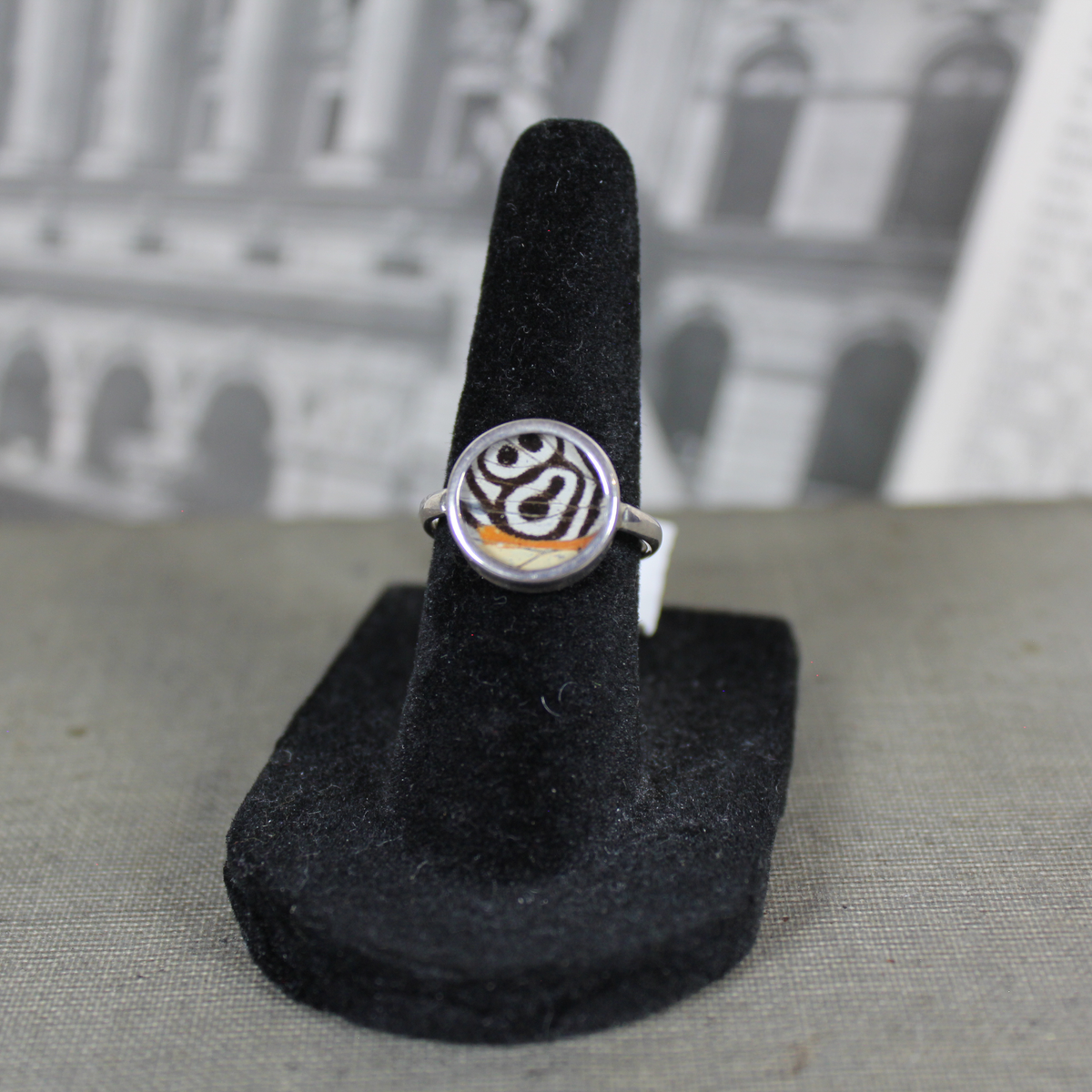 Butterfly Wing Ring (Size 6)