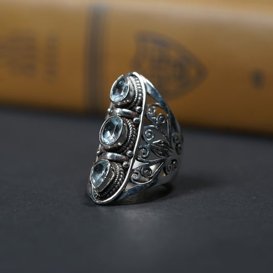Blue Topaz - Size: 8.5