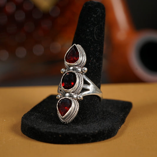 Garnet - Size: 7.5