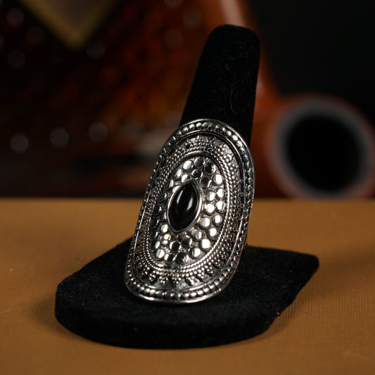Black Onyx - Size: 8
