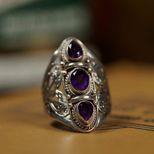 Amethyst - Size: 10