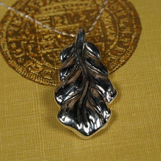 Leaf Pendent