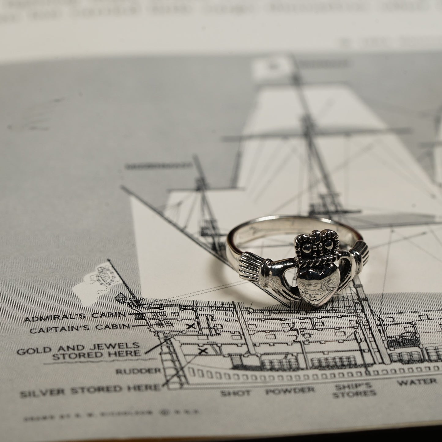 Claddagh - Size: 5