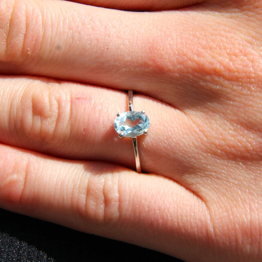 Sterling Silver Blue Topaz Ring